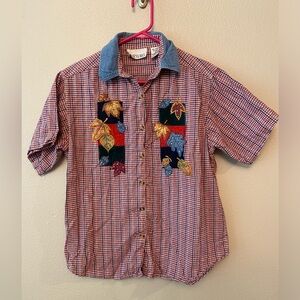 🍂🍁Vintage Gingham and chambray Button-Up Shirt with Embroidered Leaves-Red/Blue